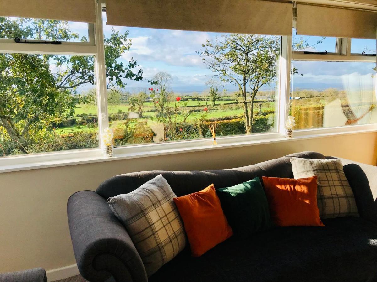 Eden Cottage Lisburn Bagian luar foto
